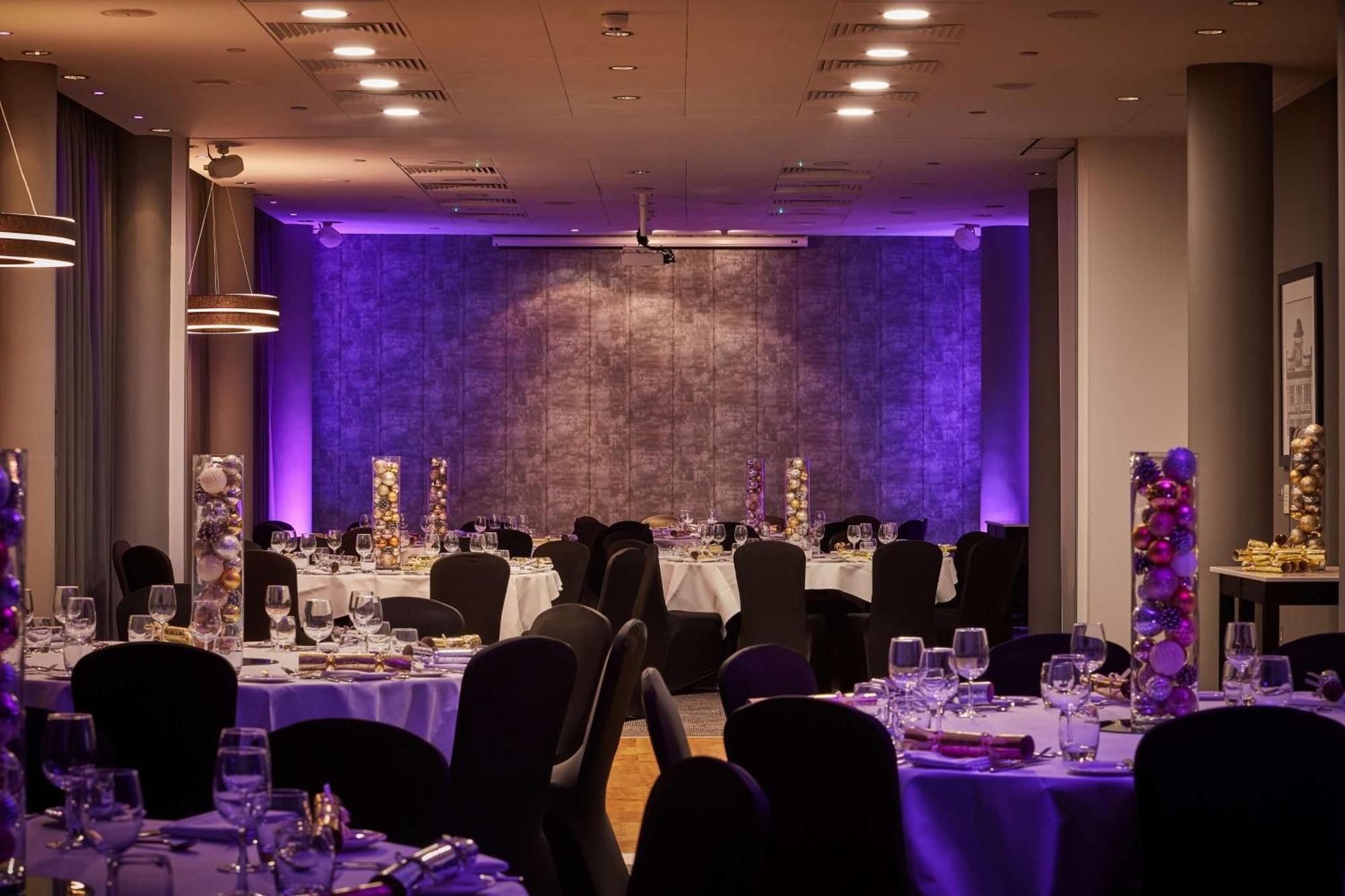 Doubletree By Hilton Piccadilly Hotel Manchester