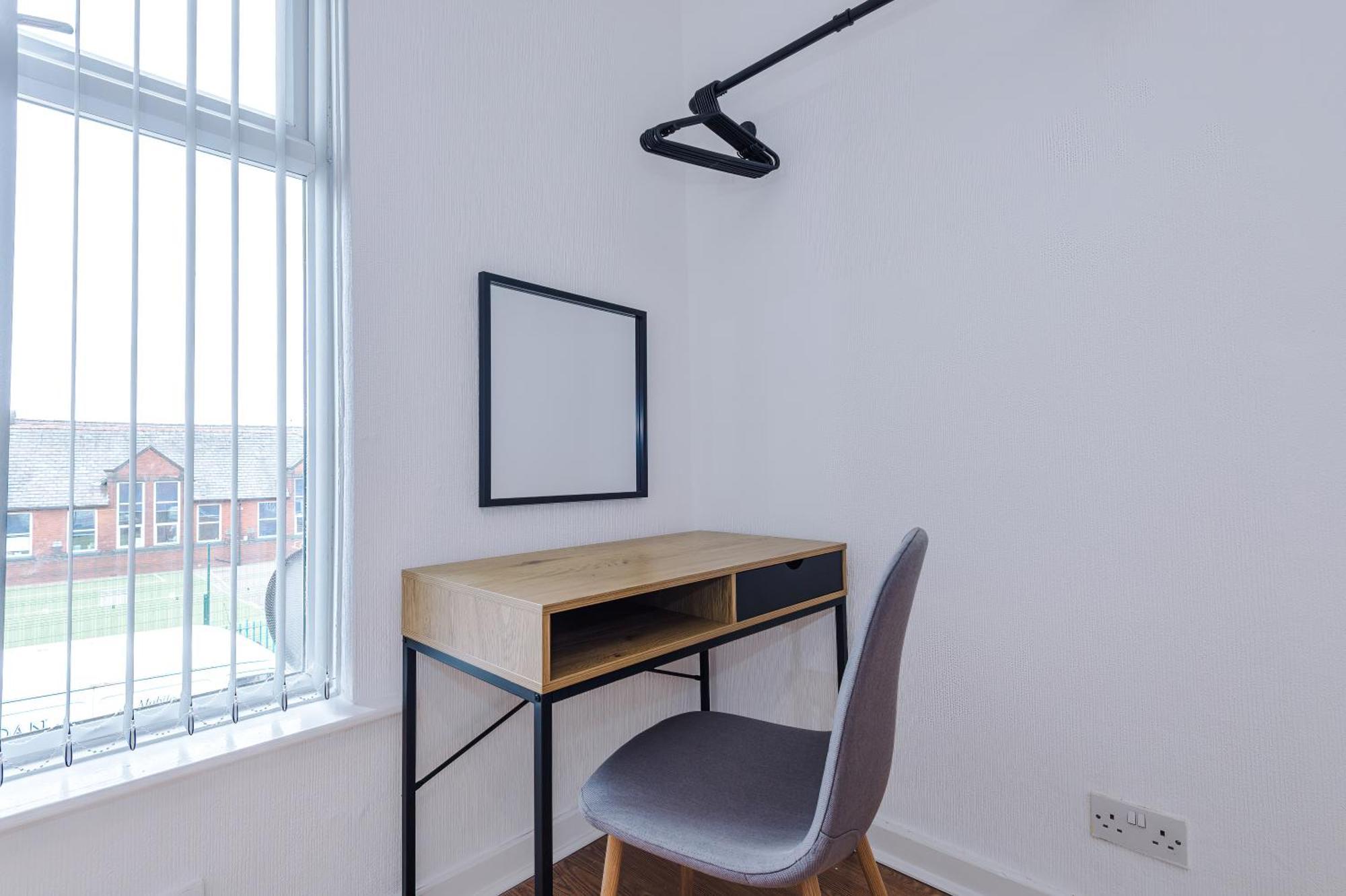 Holiday home New! Modern 2-bed House In By 53 Degrees Property, Ideal For Business & Contractors - Sleeps 7! Manchester