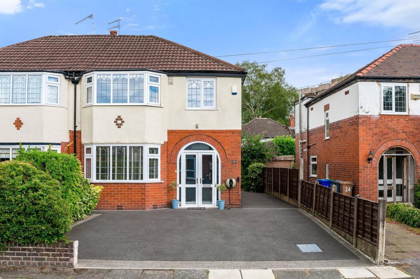 Pass The Keys Picture Perfect Haven In Didsbury Village - Free Parking & Ev Station Manchester