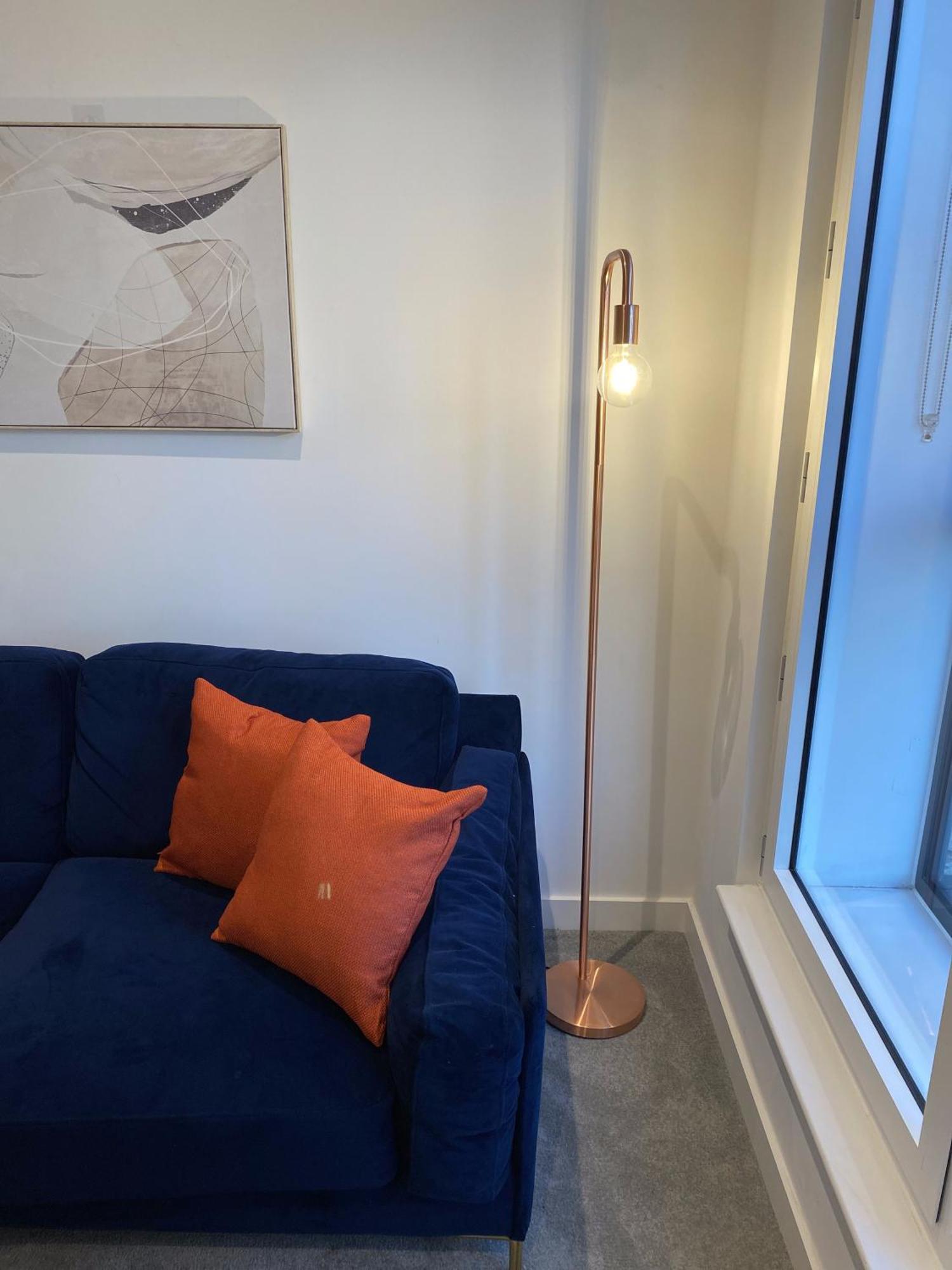 Apartment Terrace Retreat-cinema & Free Parking *