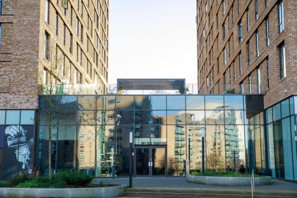 Apartment Manchester-1br Free Parking-cinema *