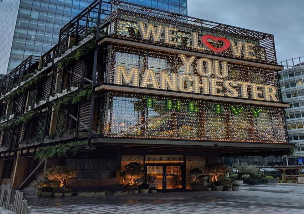 Manchester-1br Free Parking-cinema