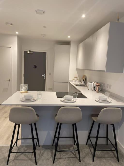 Apartment Manchester-1br Free Parking-cinema *