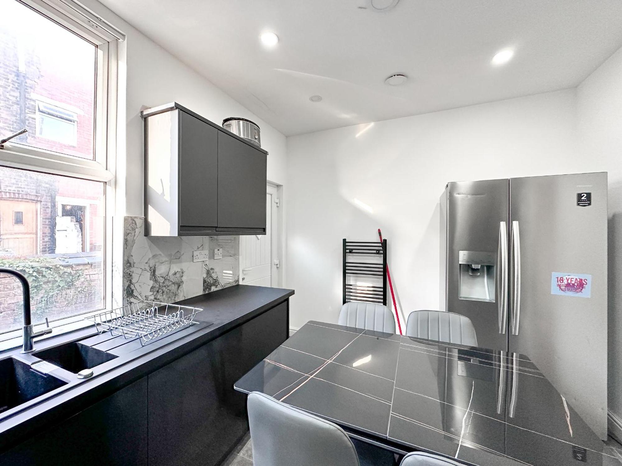 Large In Heart Of Bustling Levenshulme Manchester