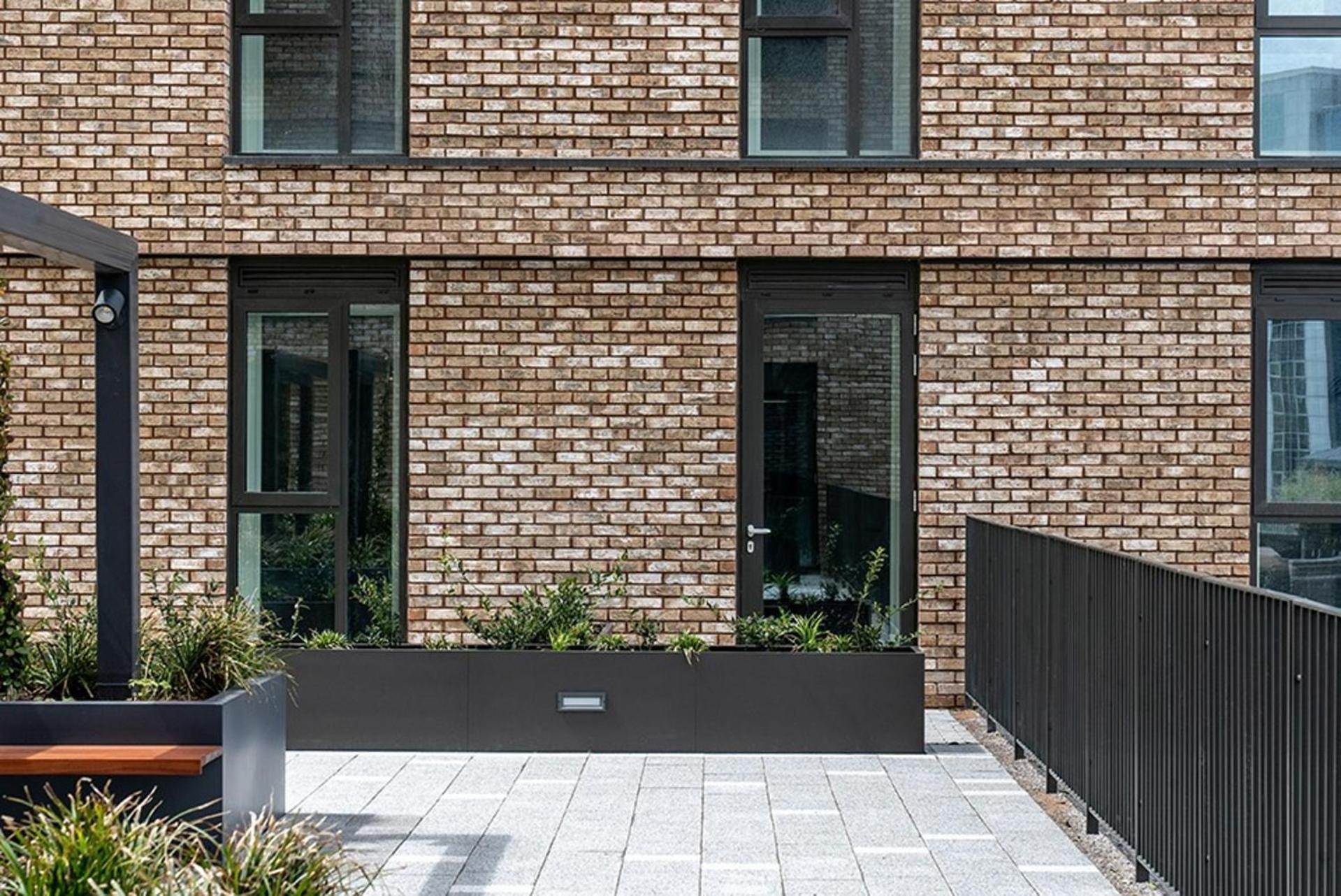 Terrace Retreat-cinema & Free Parking Apartment Manchester