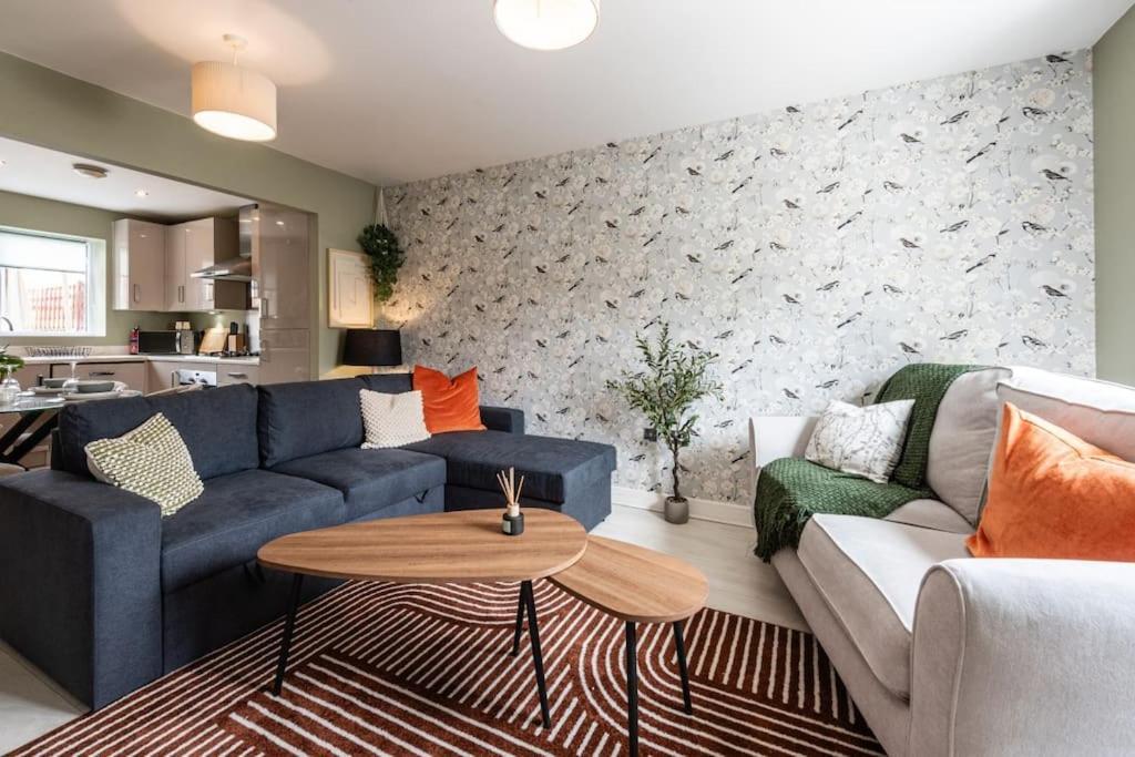 Holiday home Modern House 2 Bedroom 5 Beds