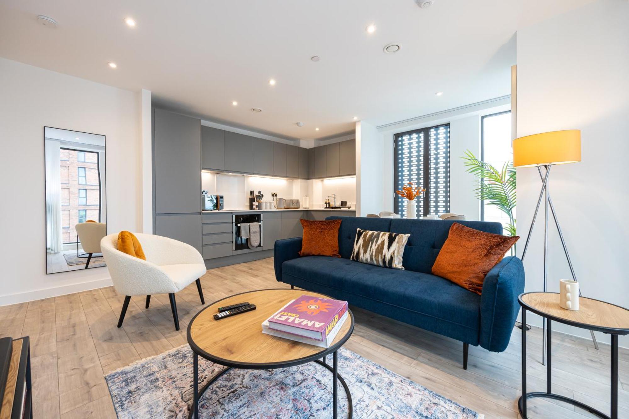 Apartment Pet Friendly 2br Near Station By Asquare Letting