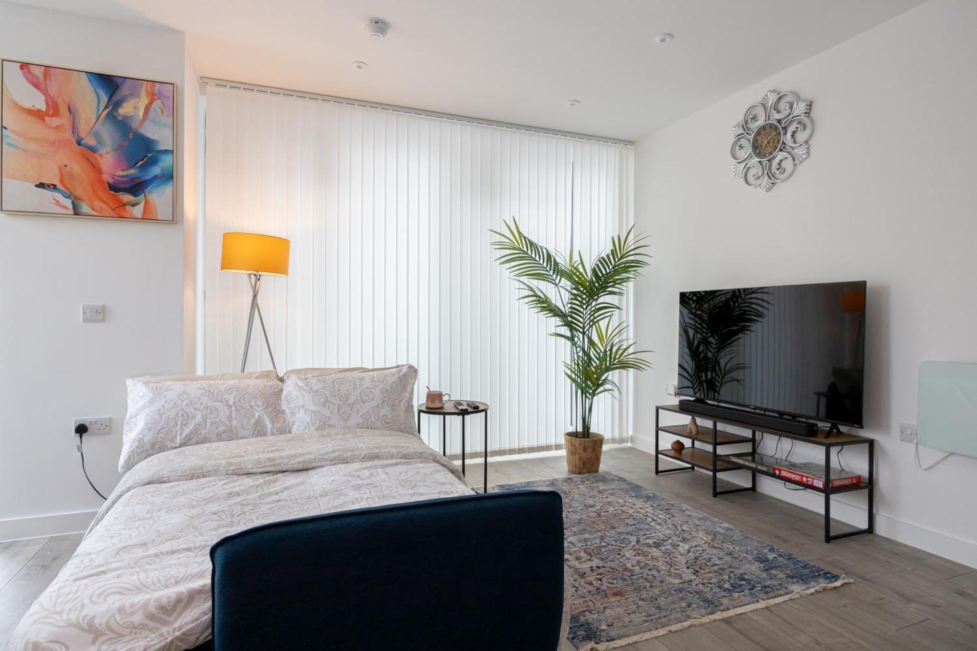 Apartment Pet Friendly 2br Near Station By Asquare Letting