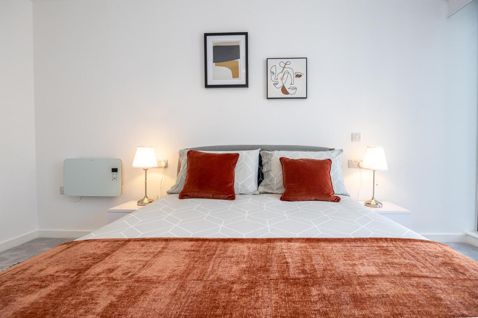 Pet Friendly 2br Near Station By Asquare Letting Apartment