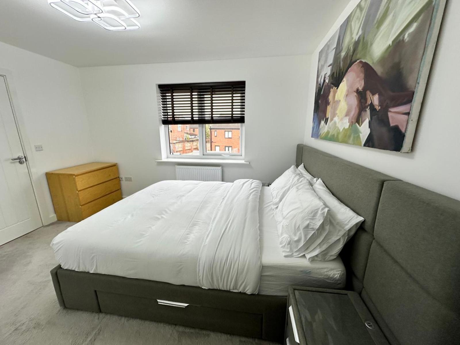 Holiday home Merit Luxury Homes
