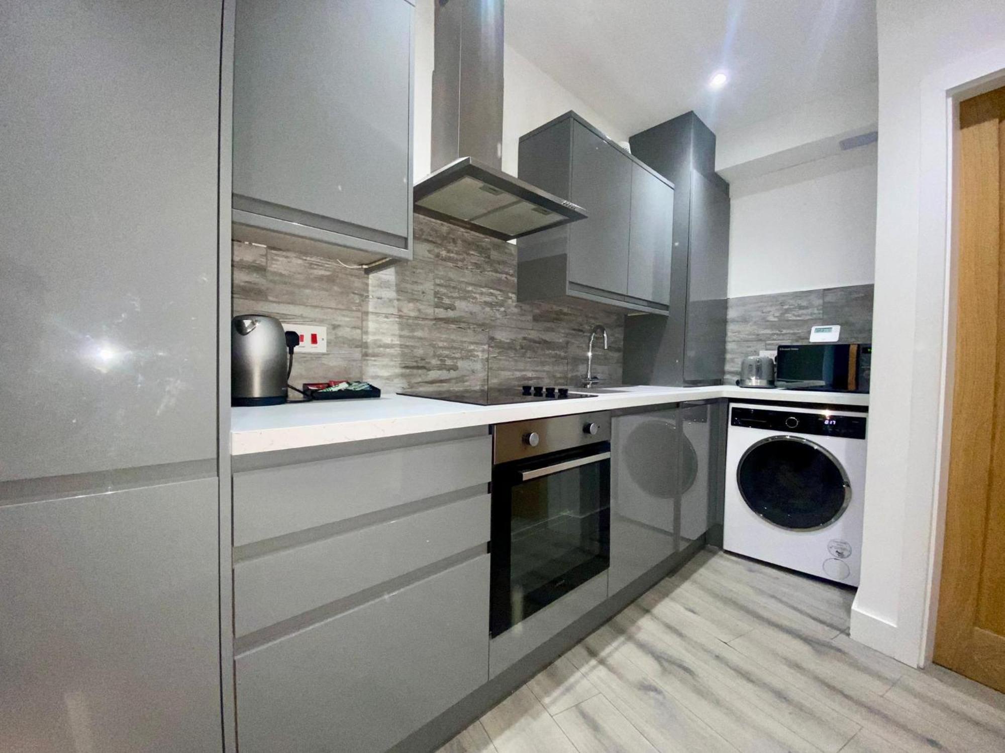 Apartment 4