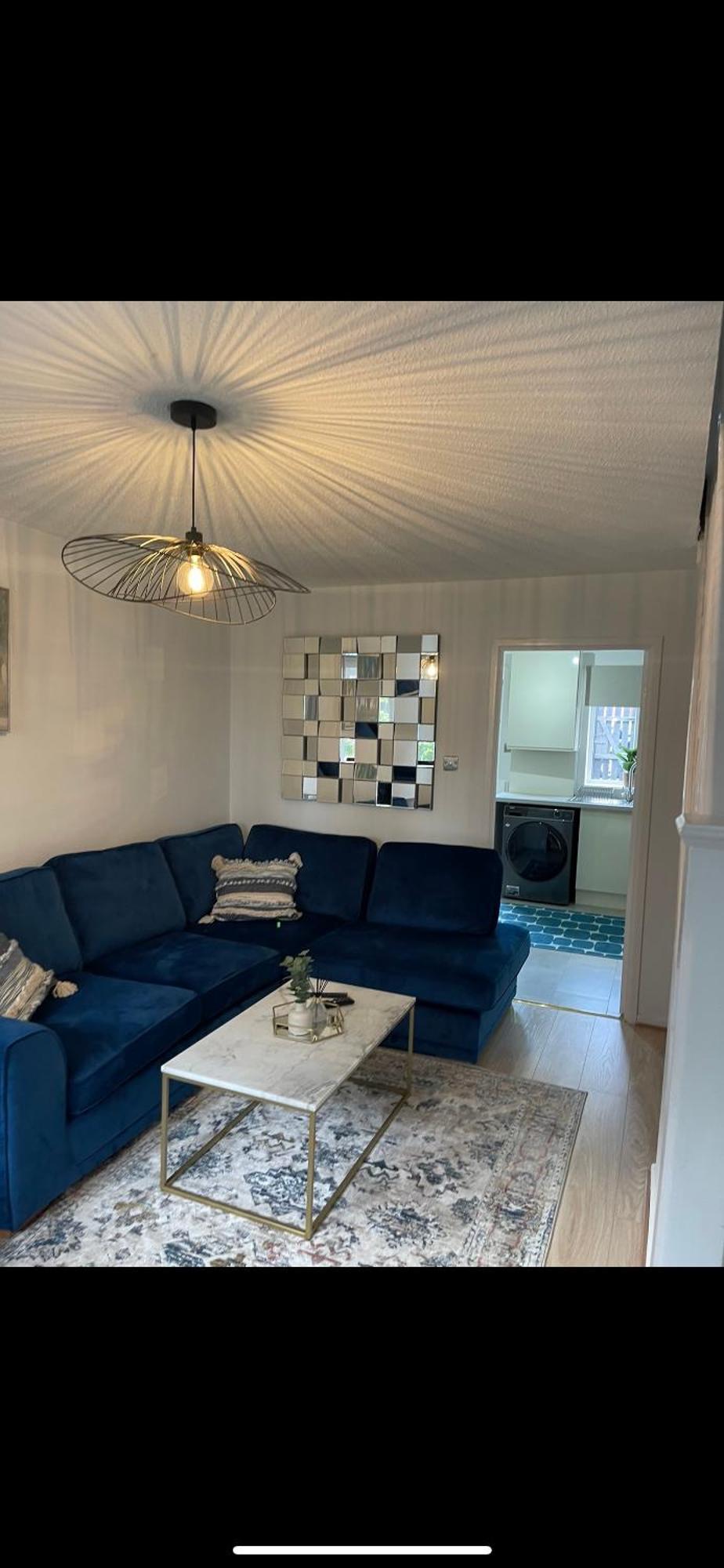 Entire Two Bed House With Gated Off Street Parking Apartment Manchester