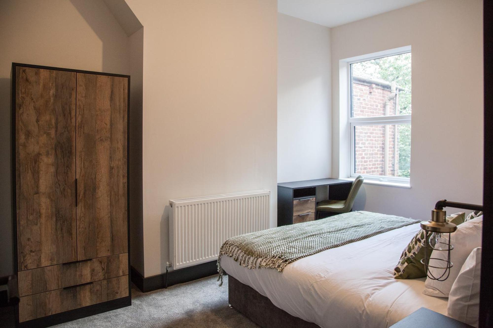 New! Stylish & Modern With Free Parking! Book Now! Apartment