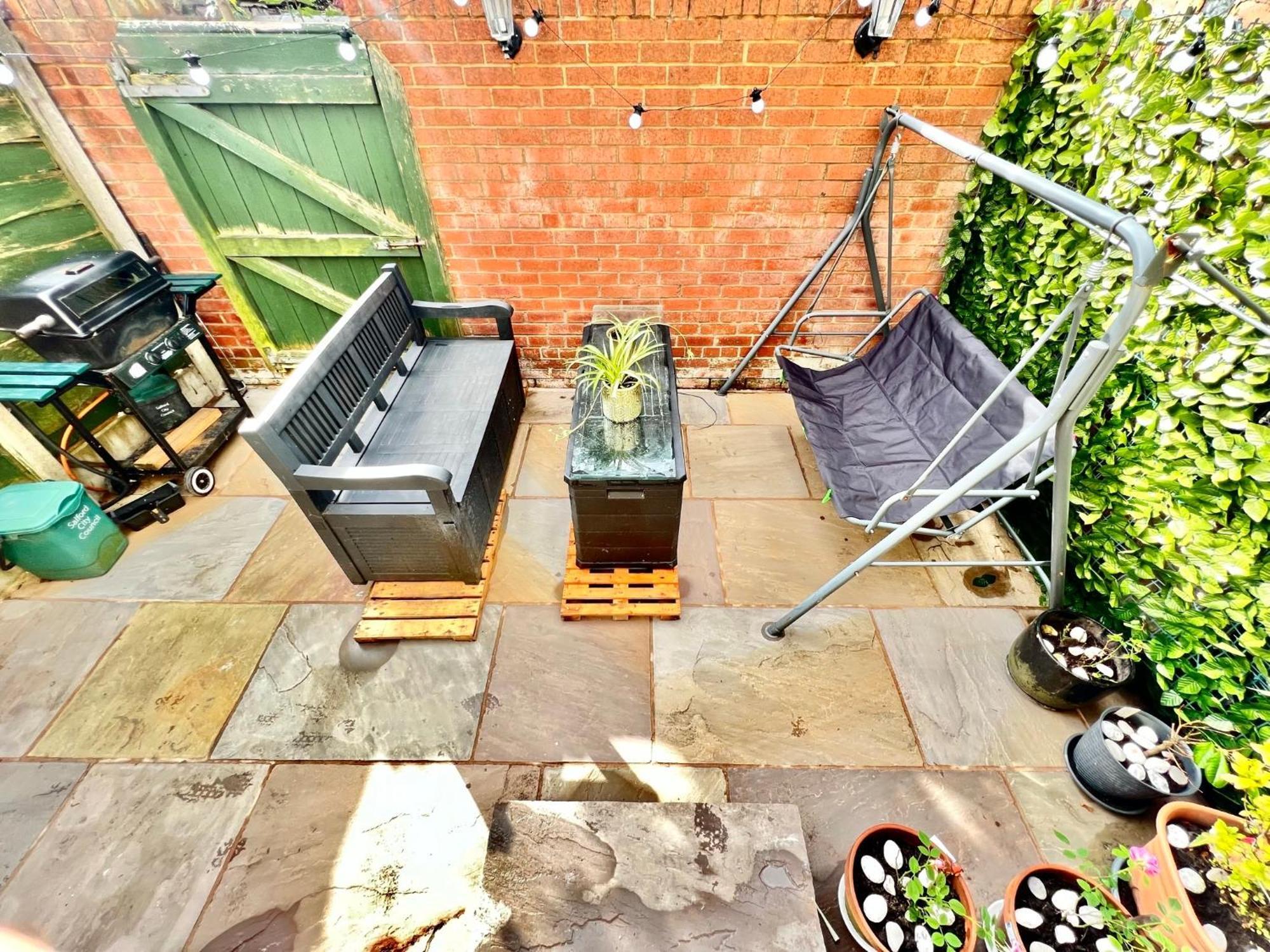 Homestay Lux Super King Private Bath Mediacity, Mufc, Salford Manchester