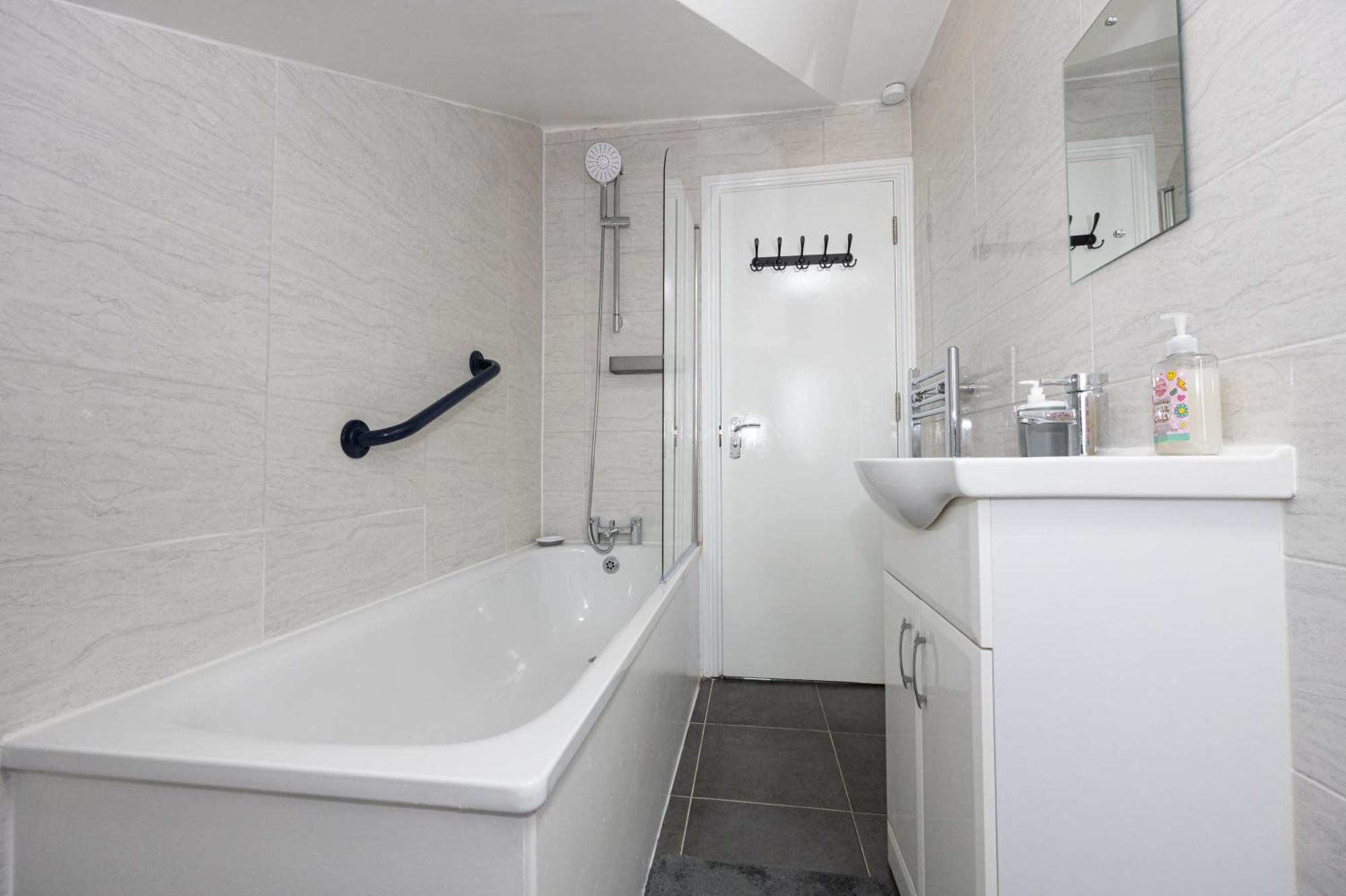 Modern Spacious 6Bd Haven 8 Min From City Centre Manchester