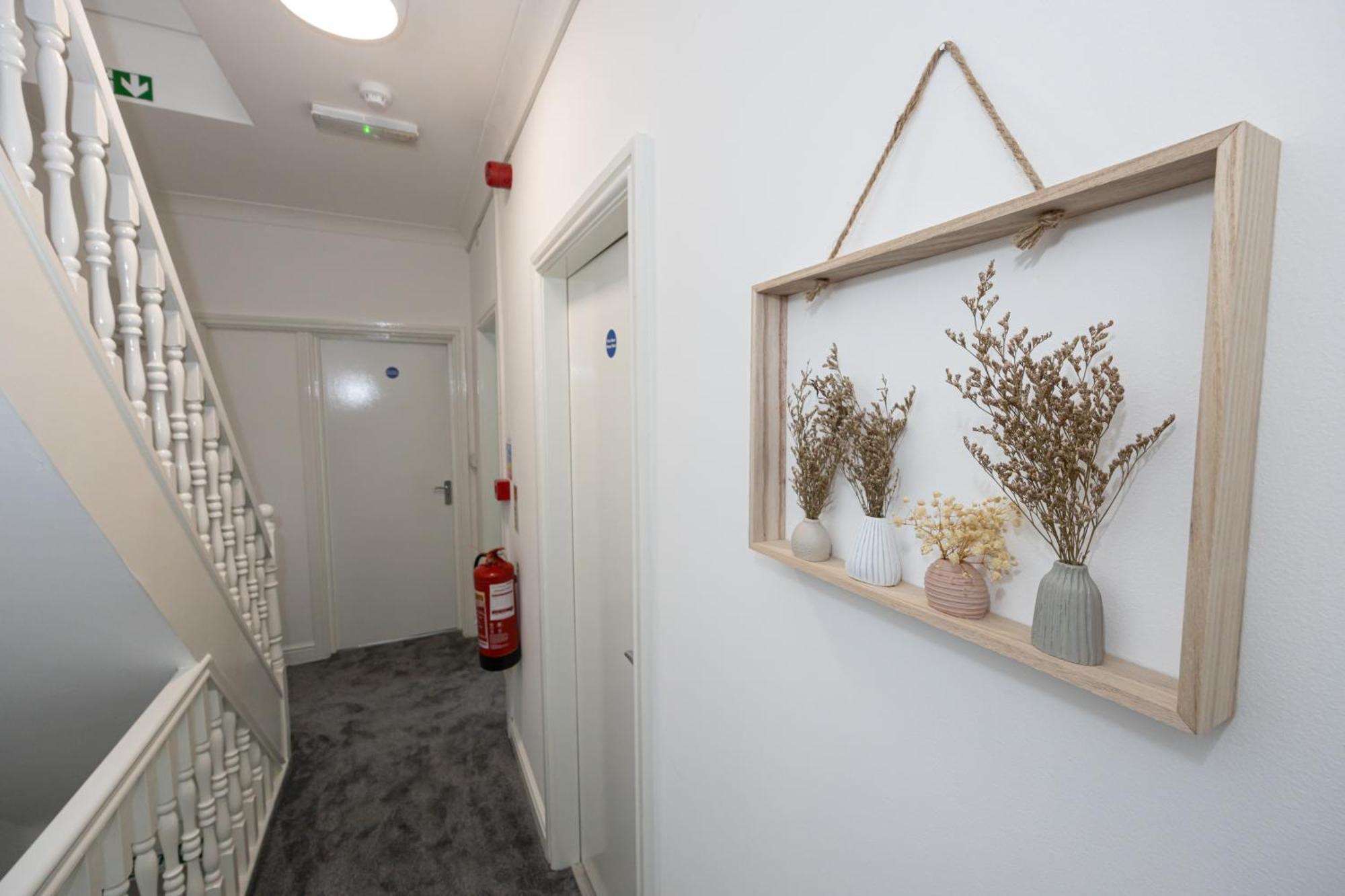 Modern Spacious 6Bd Haven 8 Min From City Centre