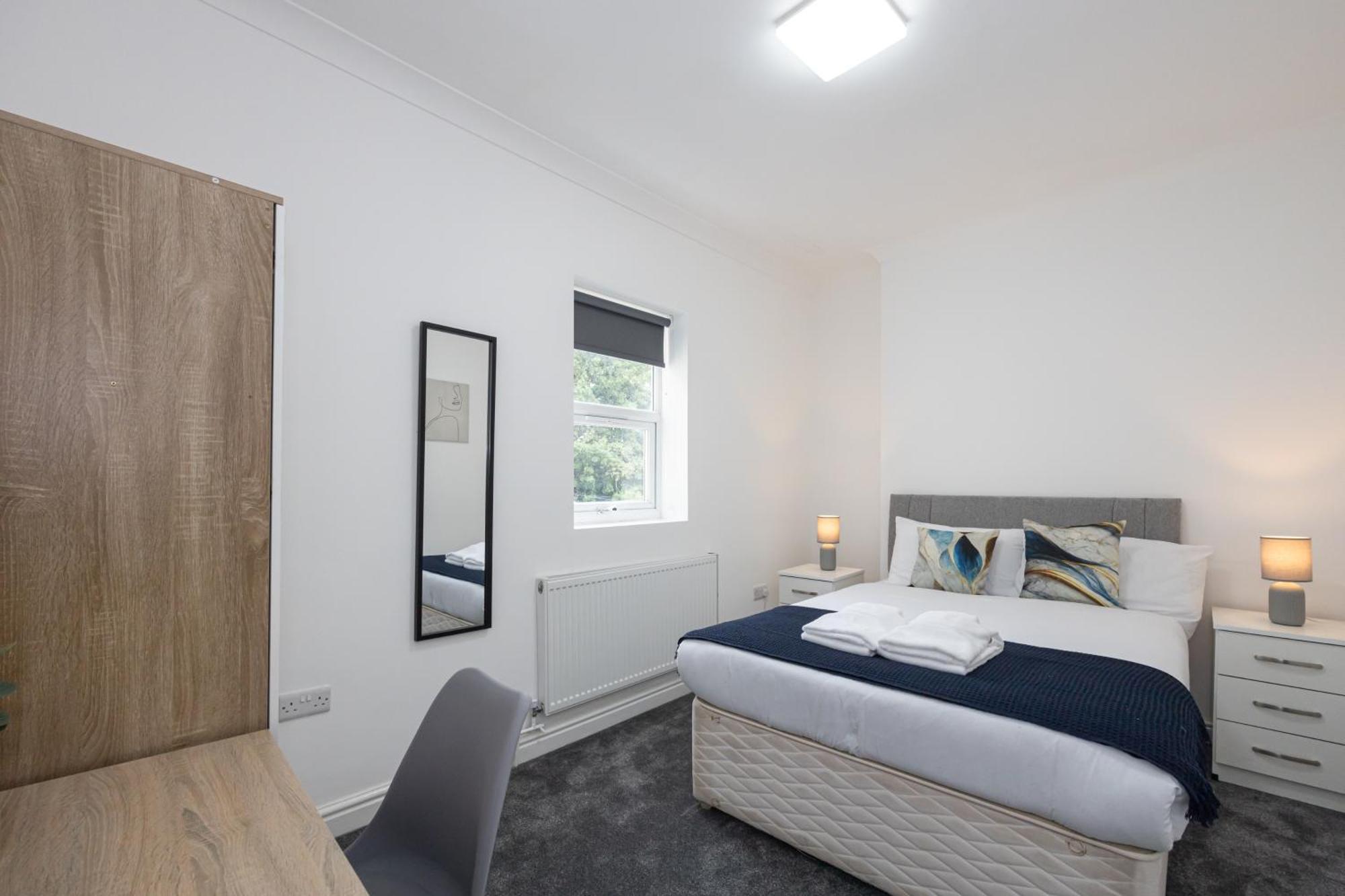 Modern Spacious 6Bd Haven 8 Min From City Centre * Manchester