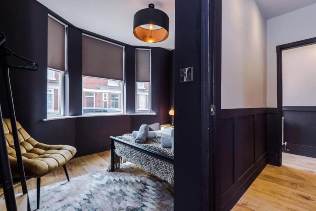Holiday home Industrial Design 4 Bed House Manchester