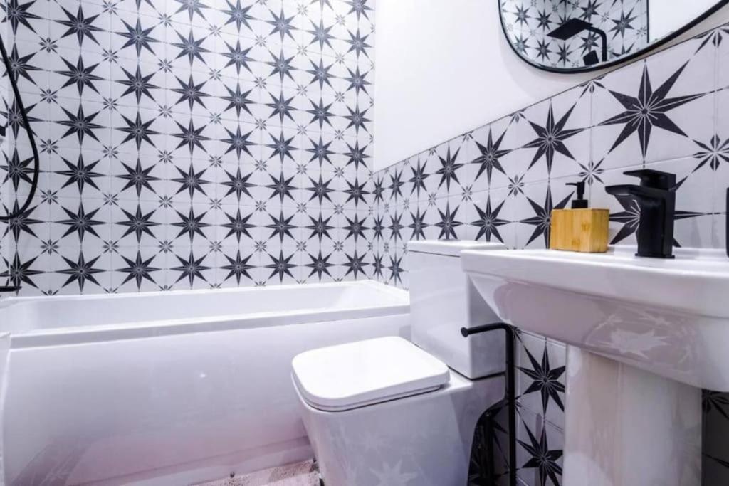 Industrial Design 4 Bed House Manchester