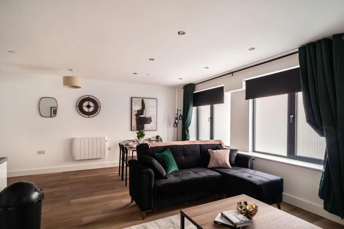 Stayzeni, Alexandra Rise Neat 1br Flat *