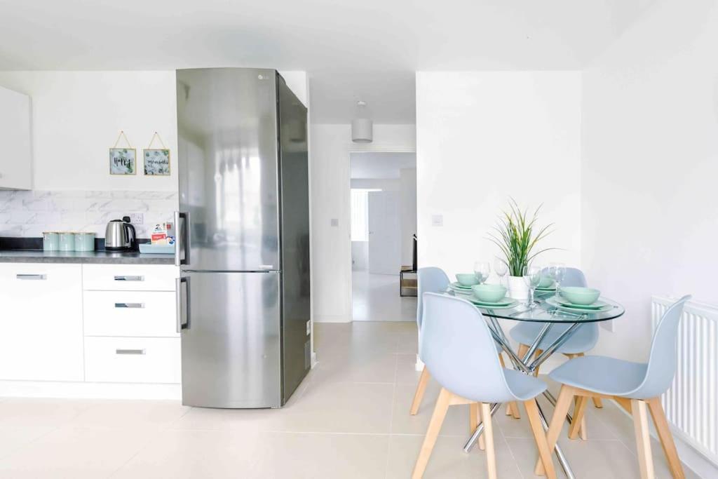 Holiday home Spacious 4-bed