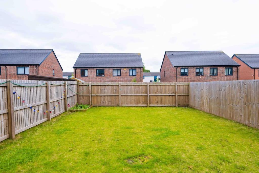 Holiday home Spacious 4-bed Manchester