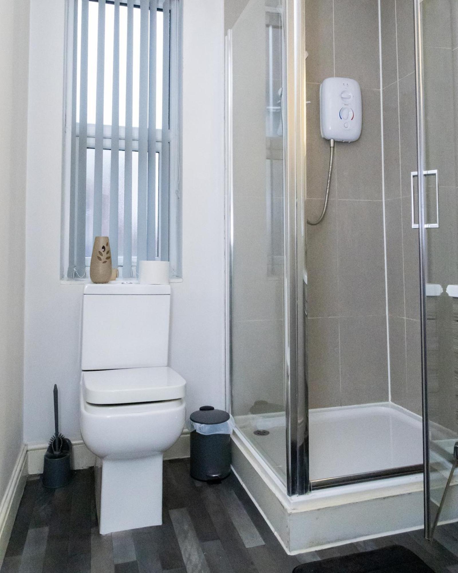 1 Bedroom In Chorlton Manchester