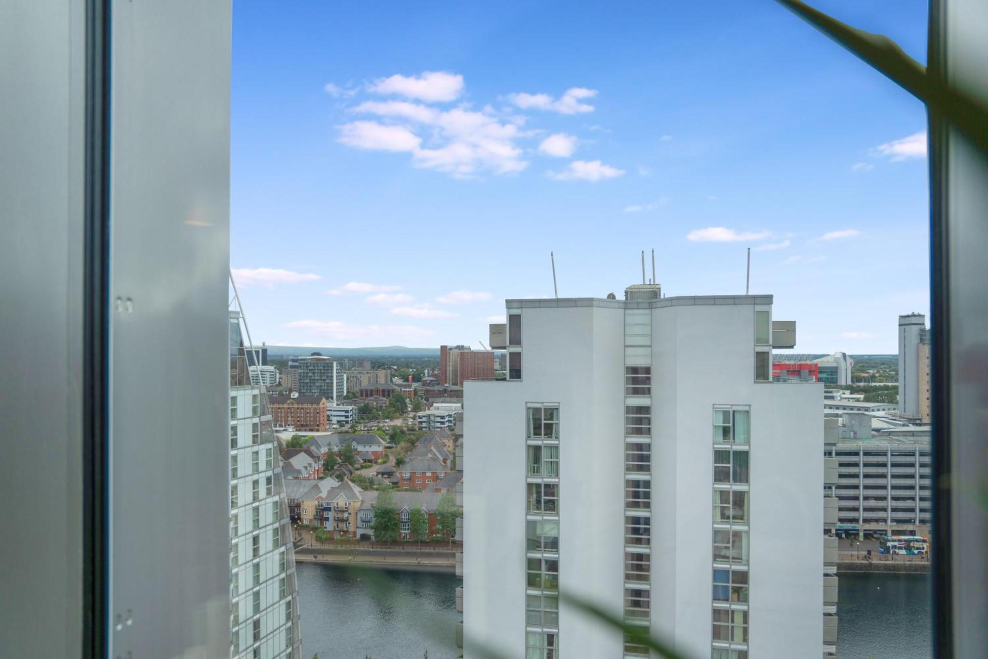 Apartment New! Media 2br Free Wifi Manchester