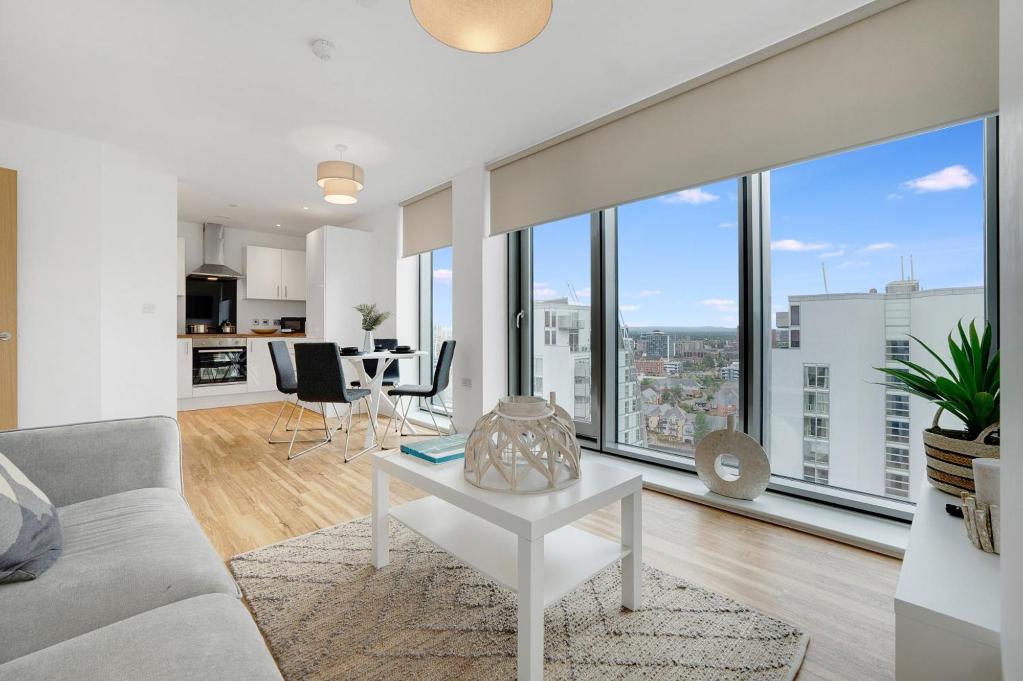 Apartment New! Media 2br Free Wifi