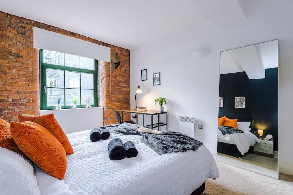Stylish Apartment, Sleeps 4, Smart Tv, Next To Deansgate *