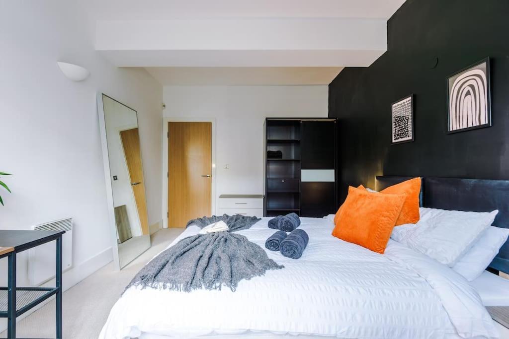 Apartment Stylish Apartment, Sleeps 4, Smart Tv, Next To Deansgate