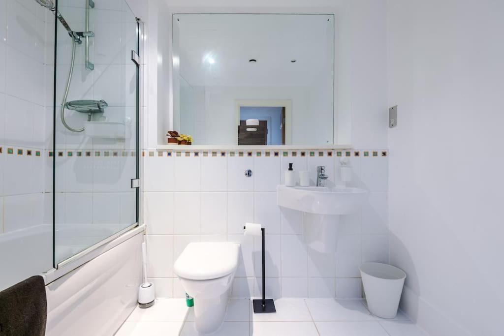 Stylish Apartment, Sleeps 4, Smart Tv, Next To Deansgate Manchester