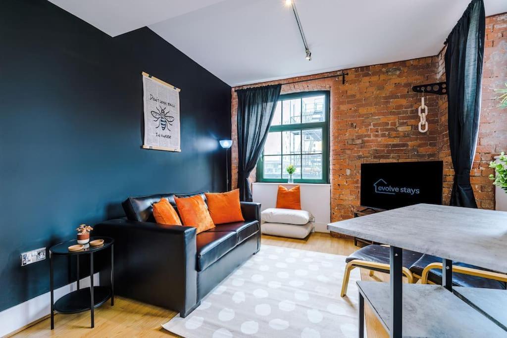 Stylish Apartment, Sleeps 4, Smart Tv, Next To Deansgate