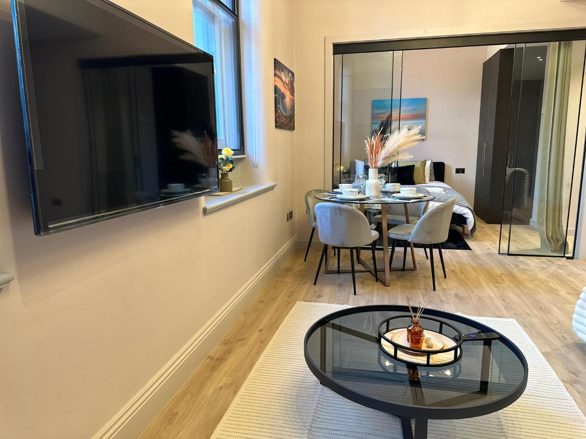 Stunning 2br In Chinatown Manchester