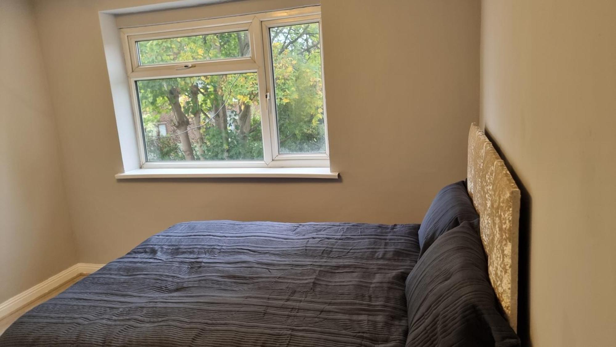 Victoria Avenue East 3 Bedroom House