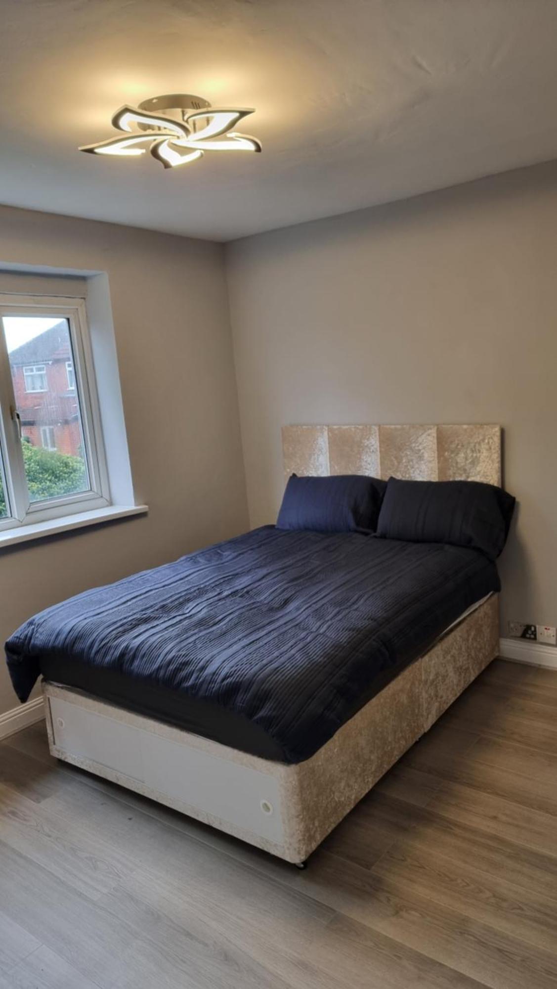 Victoria Avenue East 3 Bedroom House Holiday home *