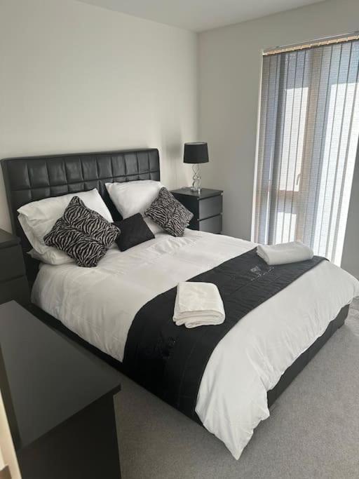 Holiday home Luxury Modern Town House, Centre, Free Secured Parking