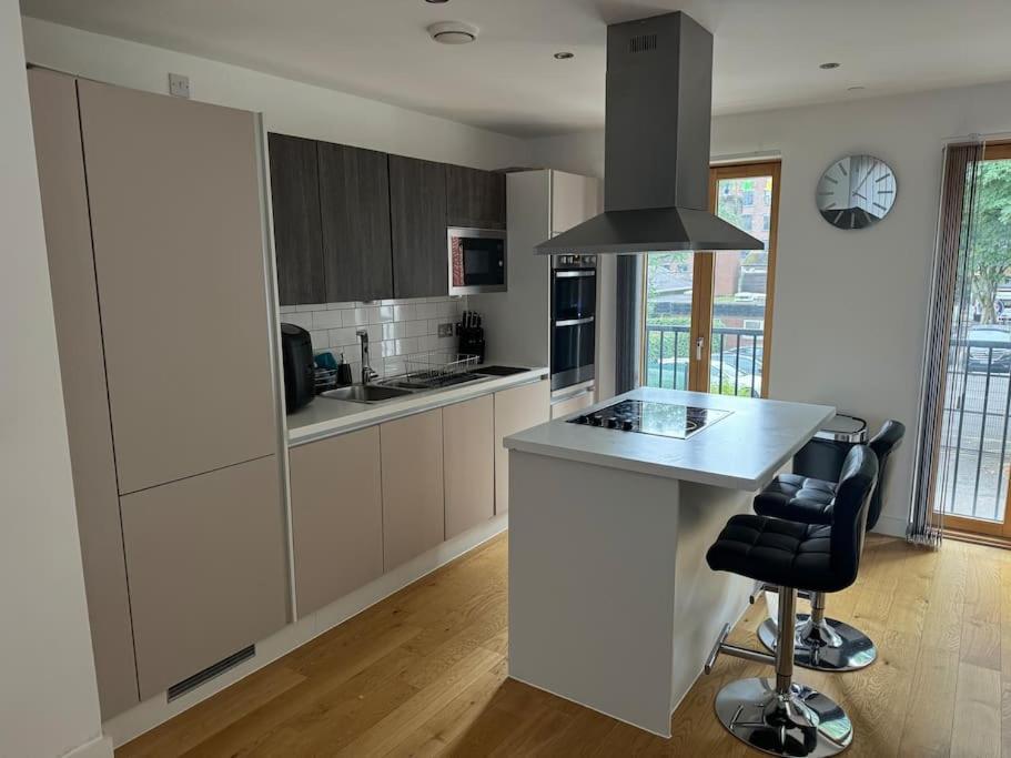Holiday home Luxury Modern Town House, Centre, Free Secured Parking Manchester