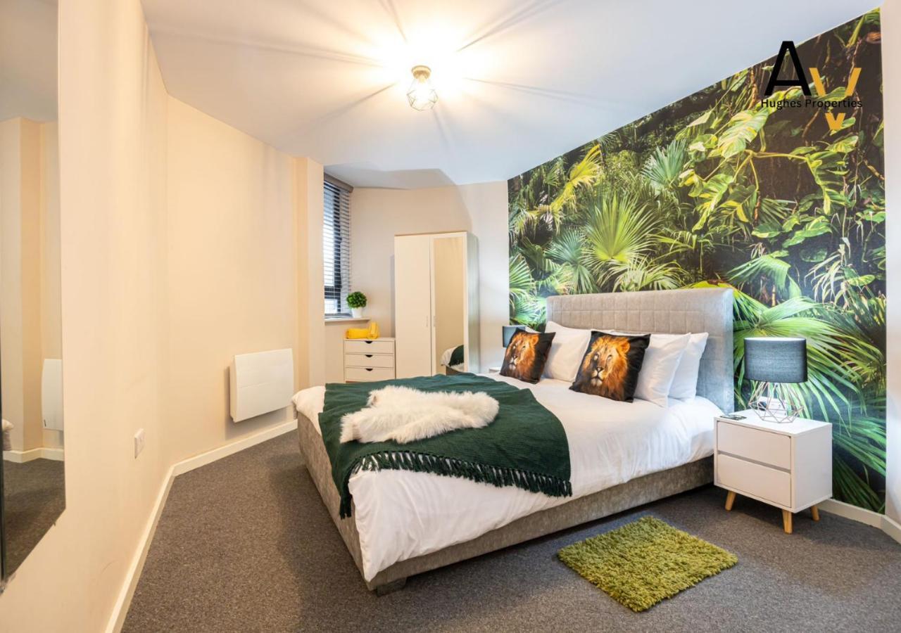 Apartment Cosy One-Bedroom Apartment - Salford, Perfect For Professionals & Couples By Av Hughes Properties