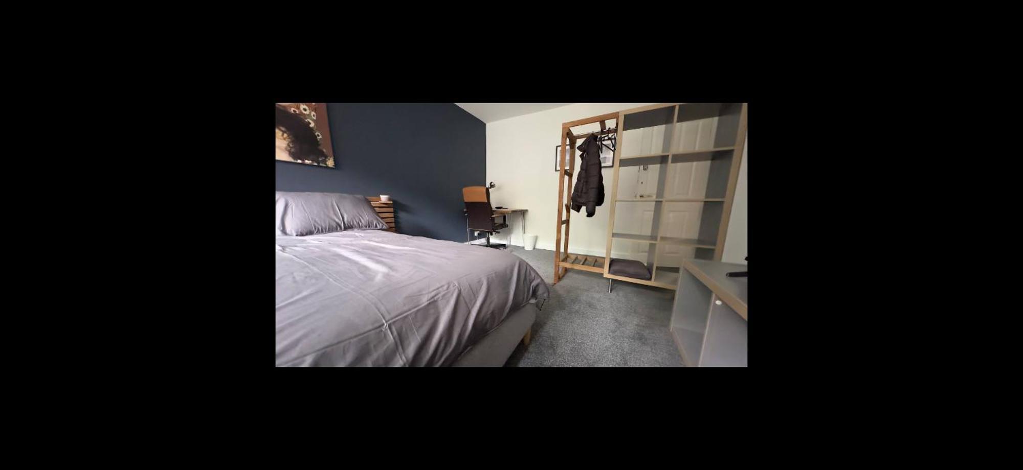 Kingsize In Prestwich Manchester