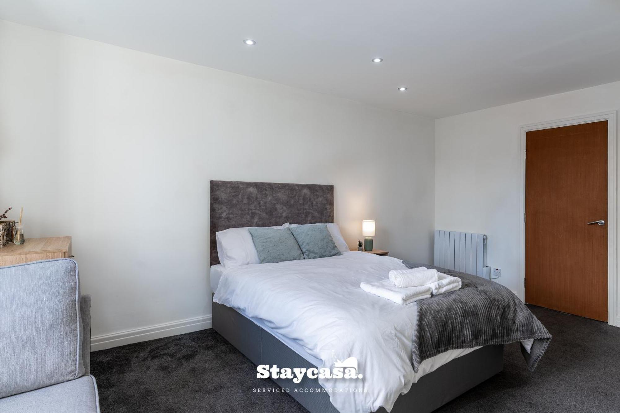 Casa Cove Gf Flat Free Parking - 5min To Hospital Apartment