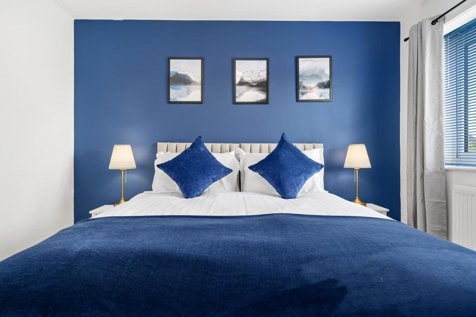 Comfy Stay 6Mins To Coop Live Arena, Etihad Stadium & City Centre With Wifi & Free Private Parking Apartment *