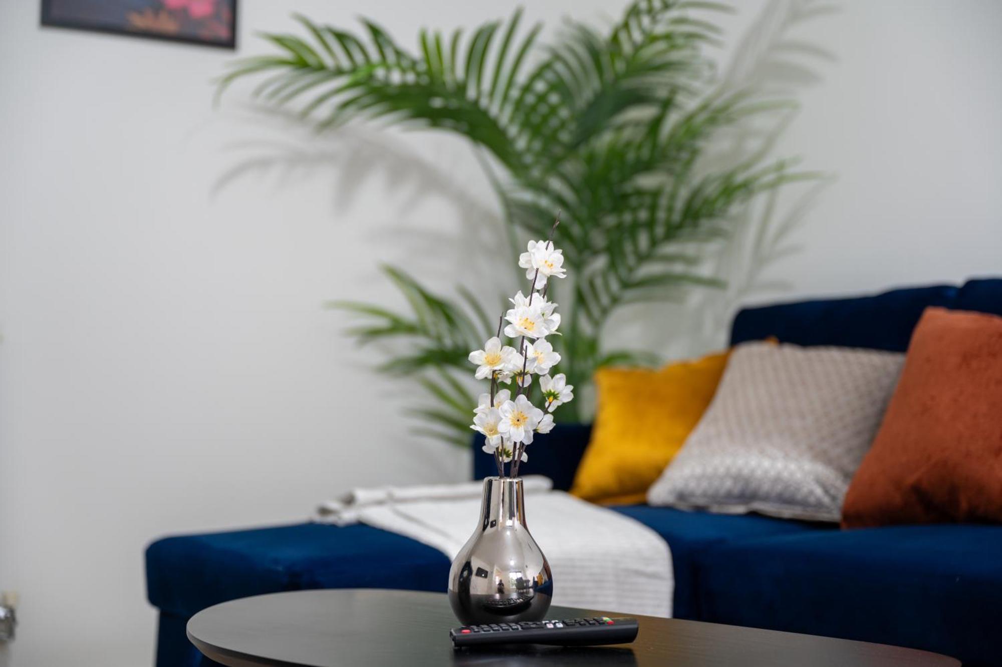 Comfy Stay 6Mins To Coop Live Arena, Etihad Stadium & City Centre With Wifi & Free Private Parking
