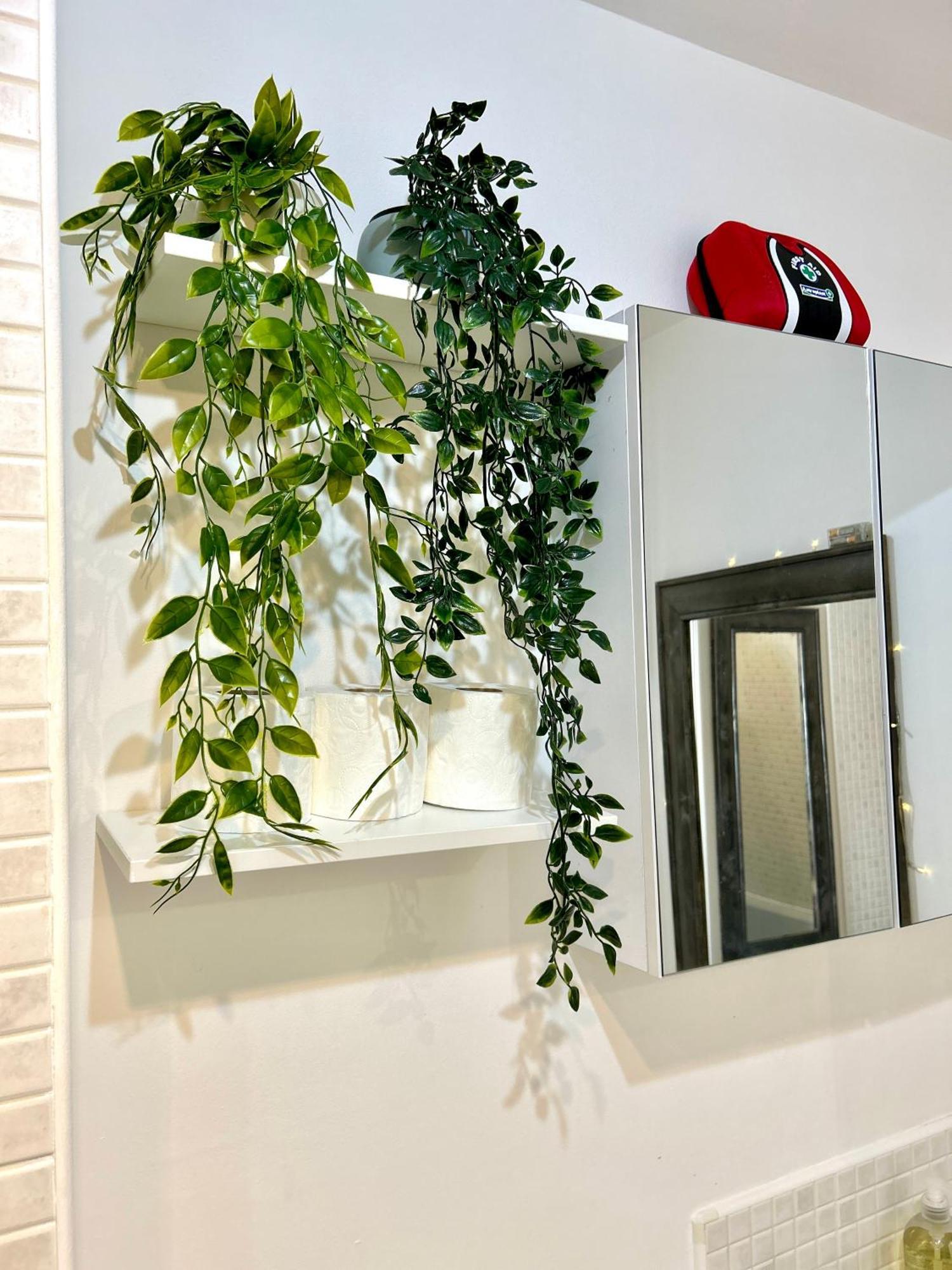 Cozy Private With Private Bathroom & Free Parking In Salford! *