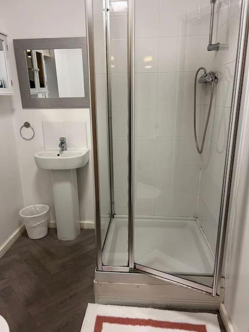 1 Bed Studio, Sleeps 2, Close To Centre Apartment Manchester