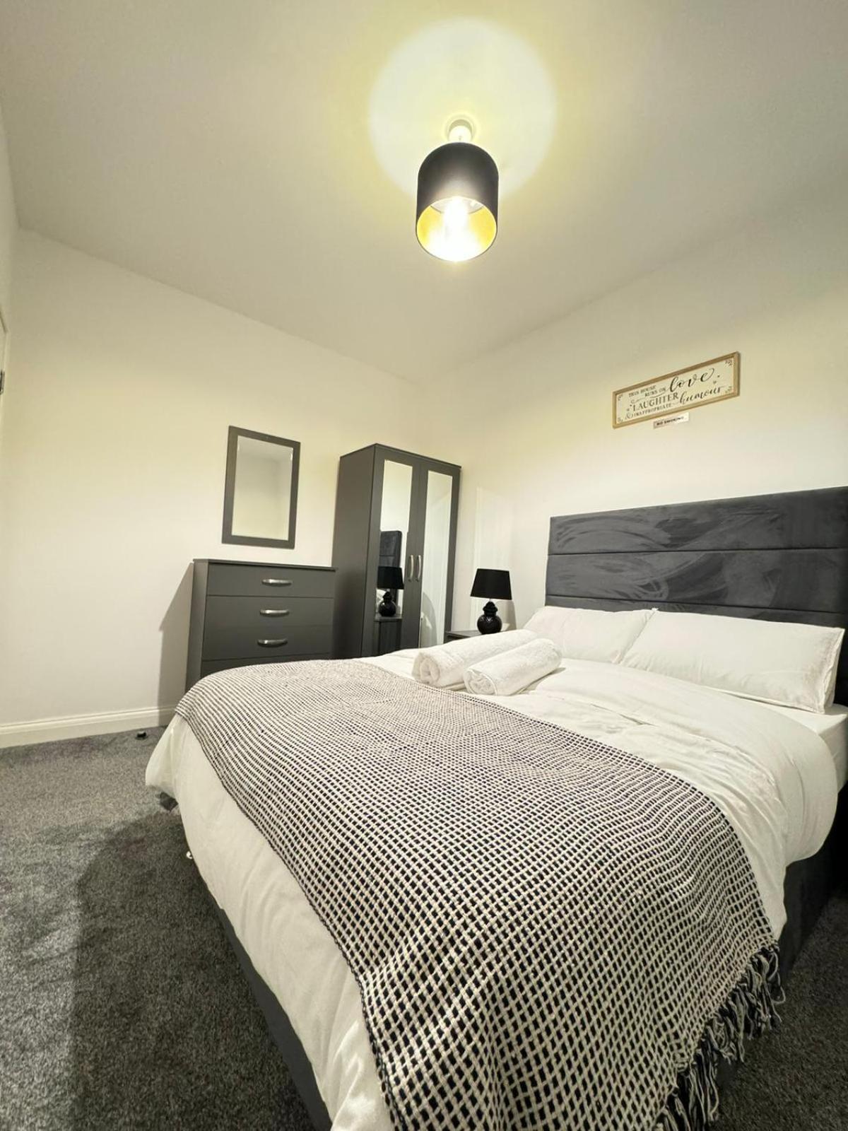 Icon Residencia Homestay *