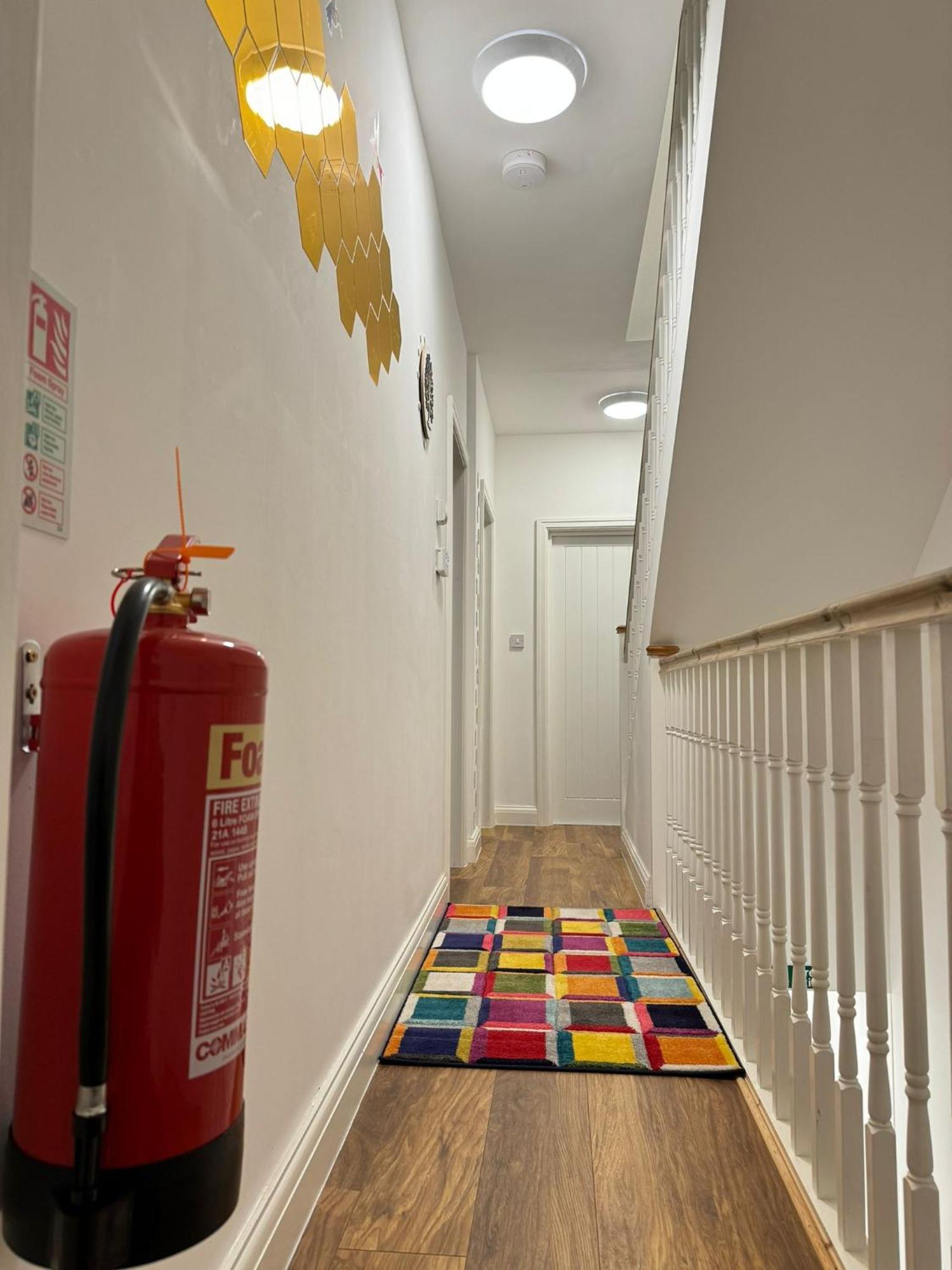 Icon Residencia Homestay *