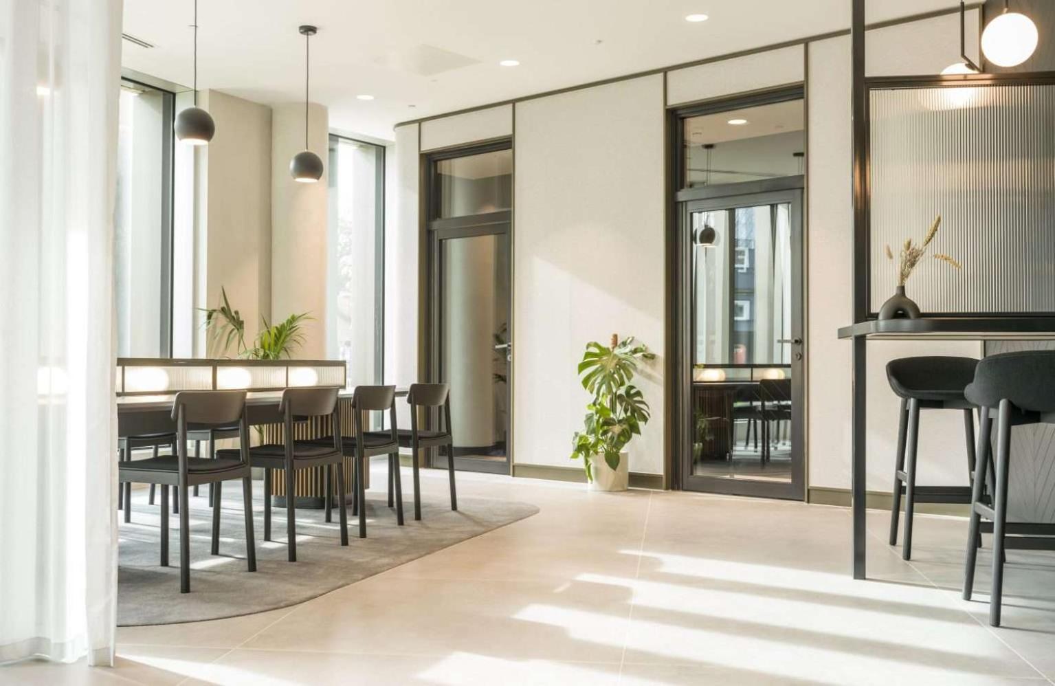 Ahg Luxury Tower Suite - Stunning City Views At Central Manchester Manchester