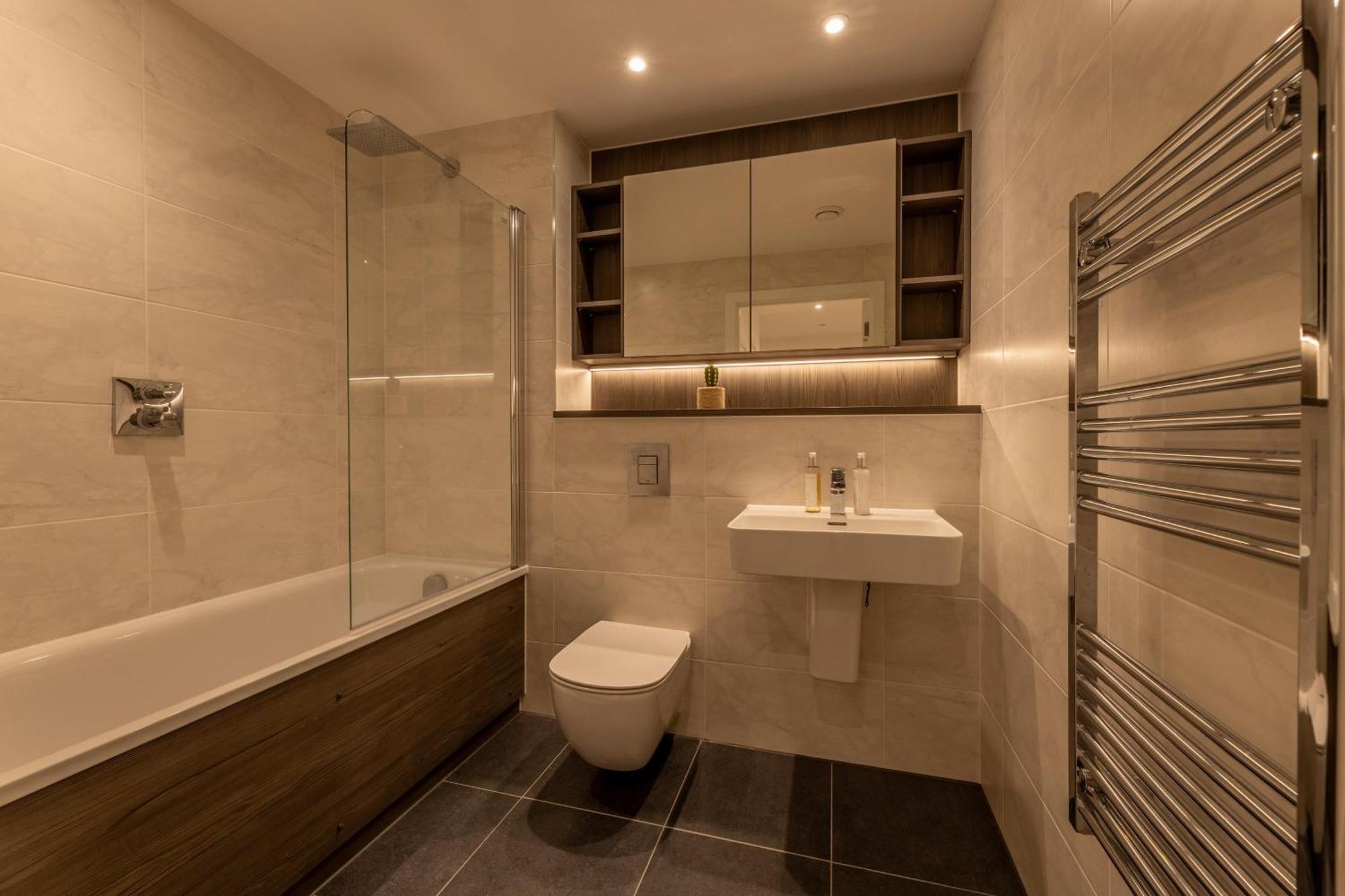 Ahg Luxury Tower Suite - Stunning City Views At Central Manchester Apartment Manchester
