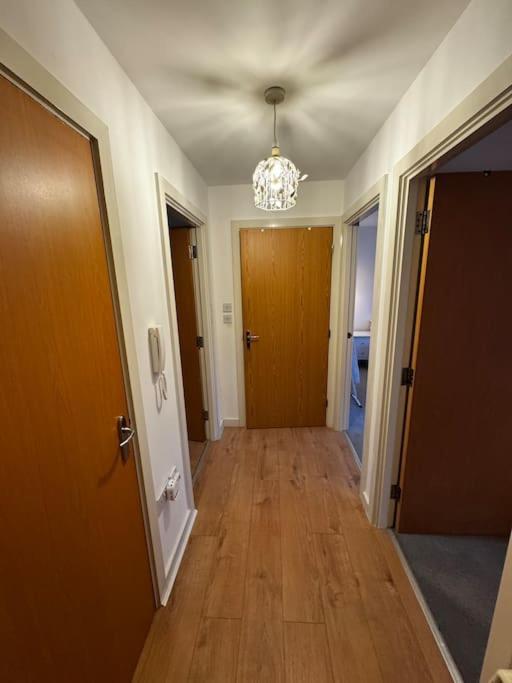 Luxury 2br Flat Near Town * Manchester